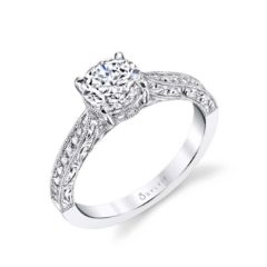 "Envie" Vintage Style Engagement Ring