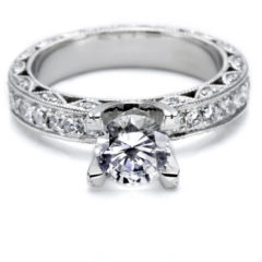 Plat Tacori Diamond Eternity Crescent Engagement Ring